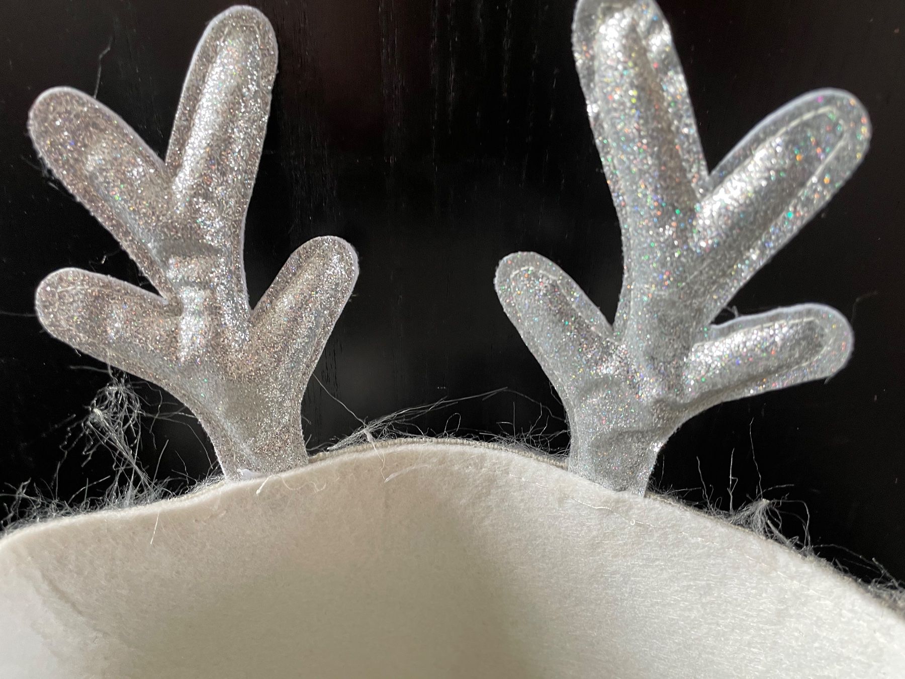 Tutte le decorazioni: Hirsch/Geschenktaschen mit Kunstfell/Neu/OVP/Silber – Nuovo e nell'imballaggio originale da Volketswil venduto da rubin74 2