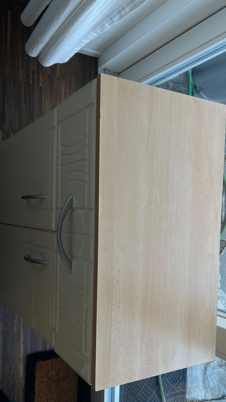 Commodes: kleine praktische Kommode – D'occasion à Zug par Loribeka 1