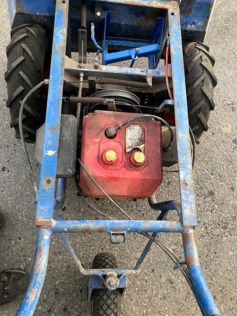 Motorkarette / Dumper / Schubkarre mit Motor Bure König Kaufen auf