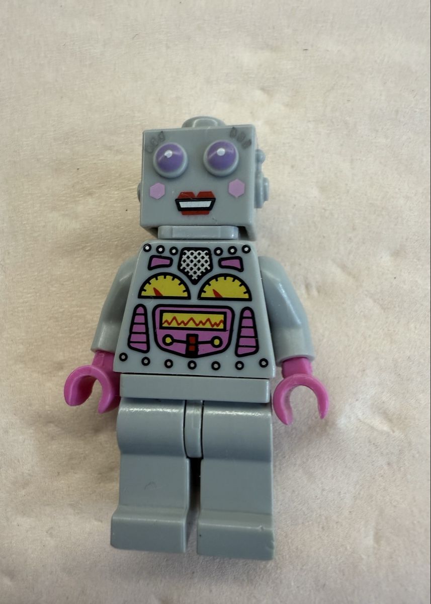 Lego Giocattoli: 1 Lego Figur Roboter Mädchen  gut erhalten! – Usato da Rheinfelden venduto da zim_2hqc