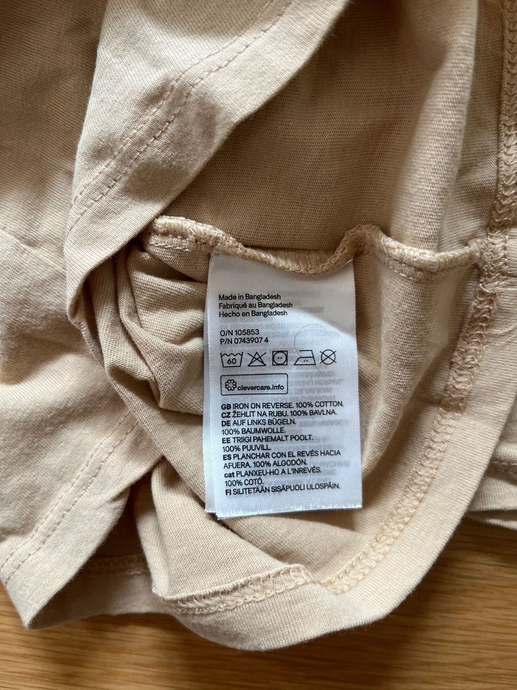 H&M Hemden, Tops & T-Shirts: H&M Baby TShirt Gr. 74 – Gebraucht aus Interlaken von fbnscl 2