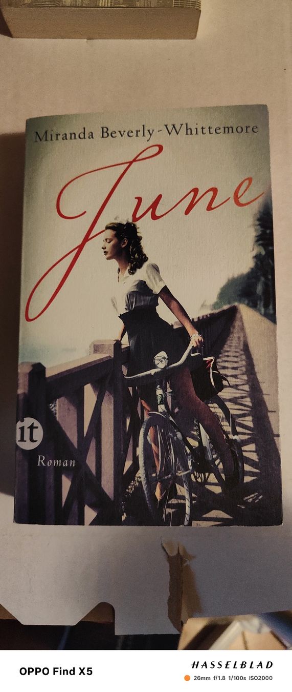 Livres: June – Neuf (Voir description) à Volken par katz5