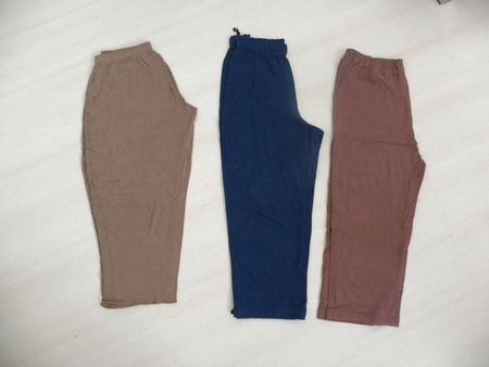 3er Set leichte Stoffhosen, Grösse 42