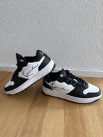Karl Kani Sneaker Gr. 39, Schwarz/Weiss, Top Zustand!