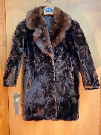 Wunderschöner Echter Pelzmantel / Real Fur