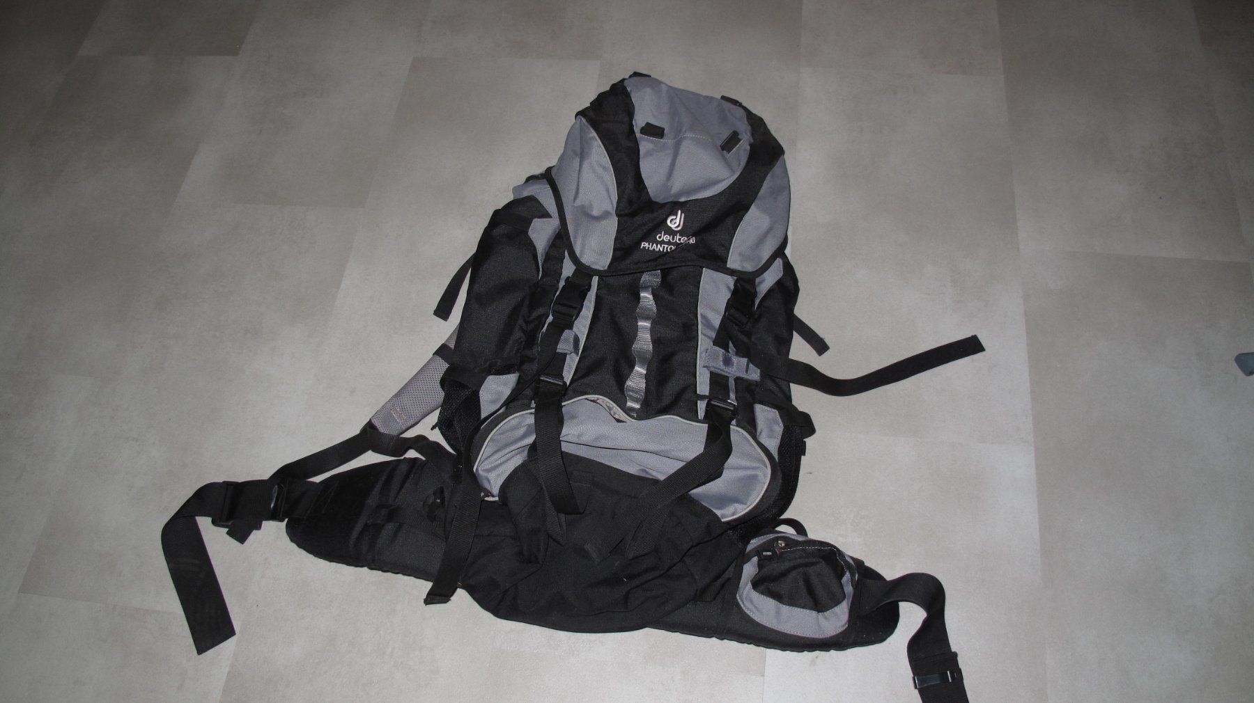 Deuter Zaini: Rucksack Deuter Phantom 60+10L – Usato da Berg TG venduto da Volker-Kampfgarten 1