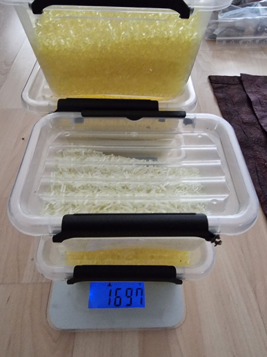 Perlen (unechte): Gelbe  Glasperle ca. 1.7 kg. – Neu (gemäss Beschreibung) aus Glattpark (Opfikon) von Kreative63 1