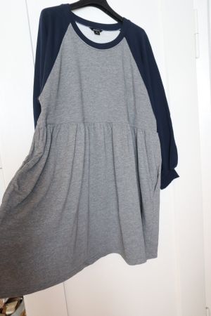 Kleid / lockeres Kleid, M, Sweatshirt Stoff, mit Taschen