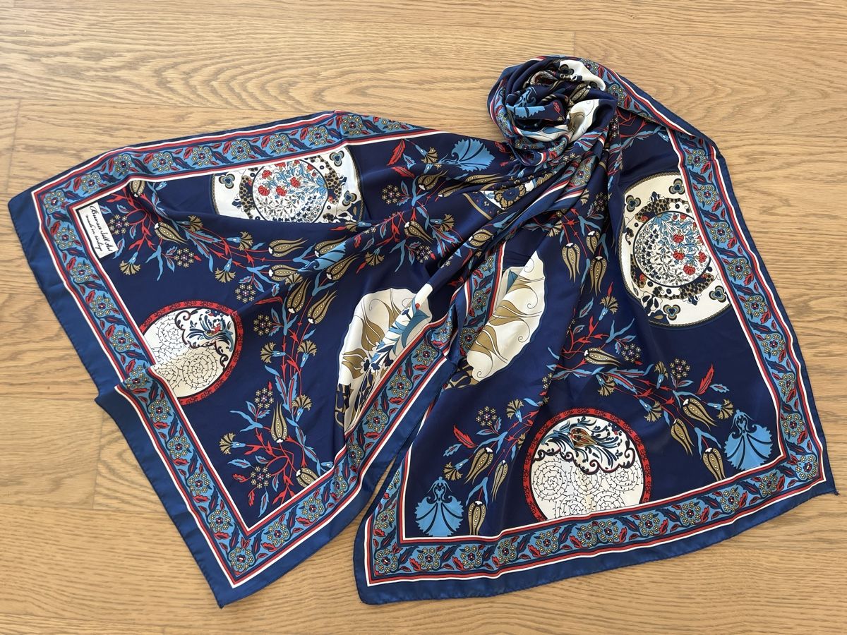 Foulard & Sciarpe: Foulard soie de Turquie, Bursa – Nuovo (secondo la descrizione) da Worb venduto da Titine79