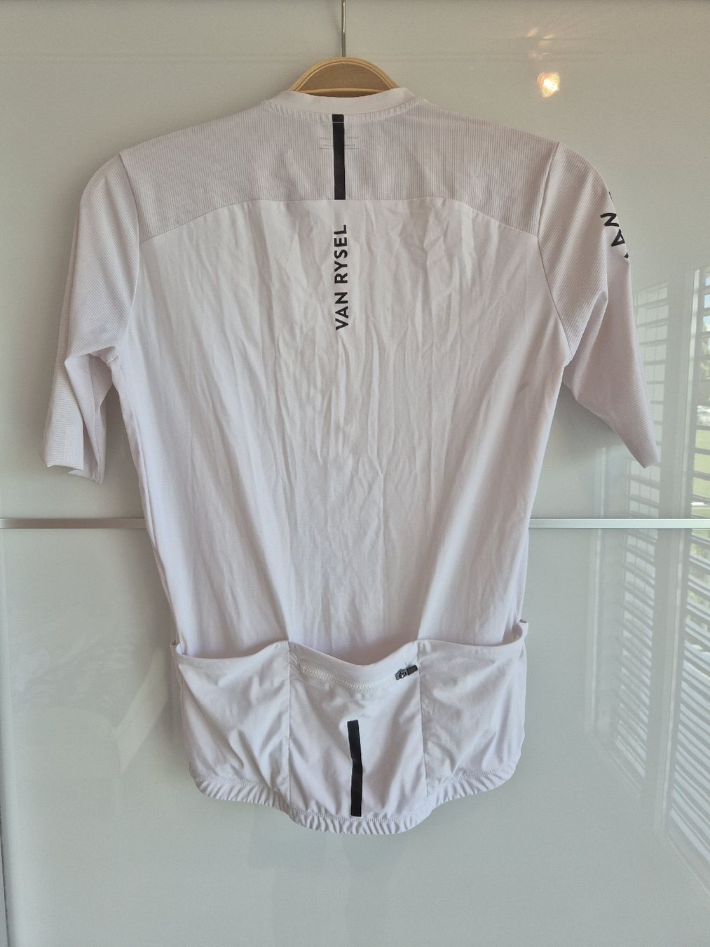 Decathlon Canottiere & Pantaloni: Van Rysel Jersey Grösse L – Usato da Hitzkirch venduto da dev_7kc2 1