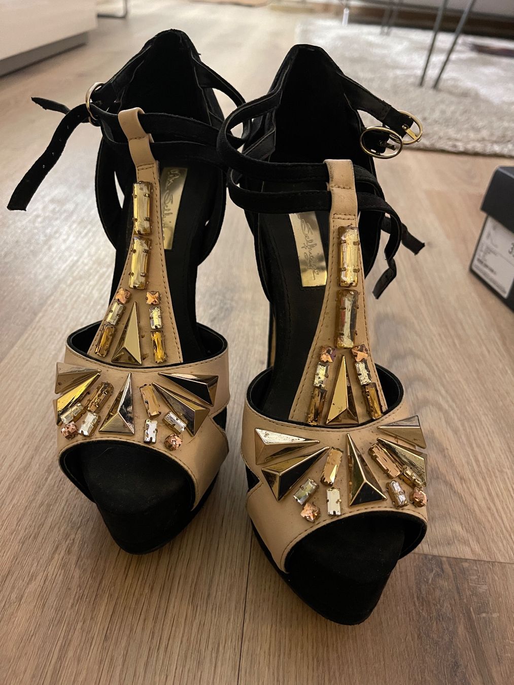 Scarpe da donna: Schuhe Damen 39 – Usato da Winterthur venduto da Deal246 8