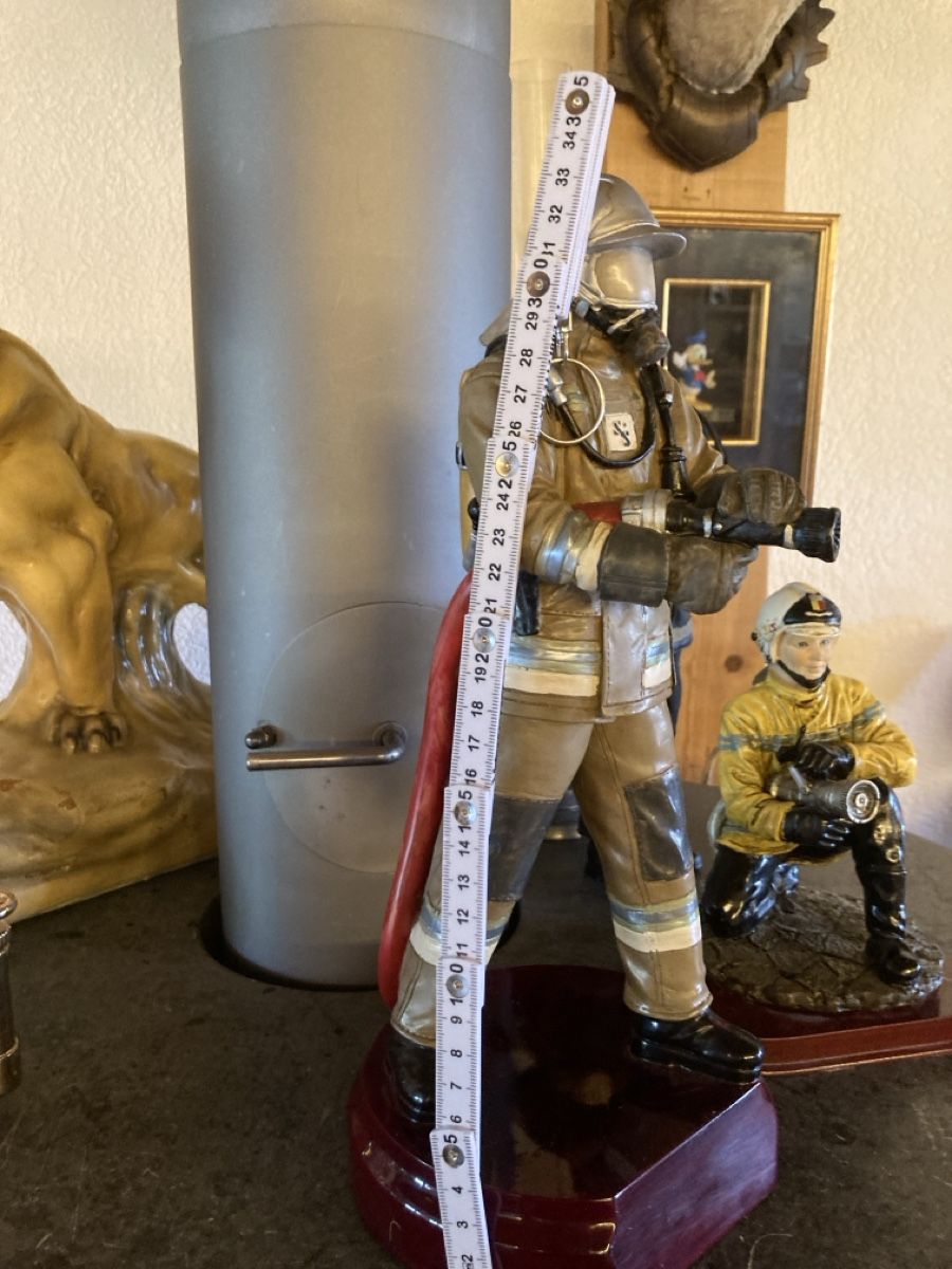 Skulpturen & Statuen: Anciennes figures de Pompiers, hauteur 20 à 30 cm – Gebraucht aus Bursinel von SeveralLives 4