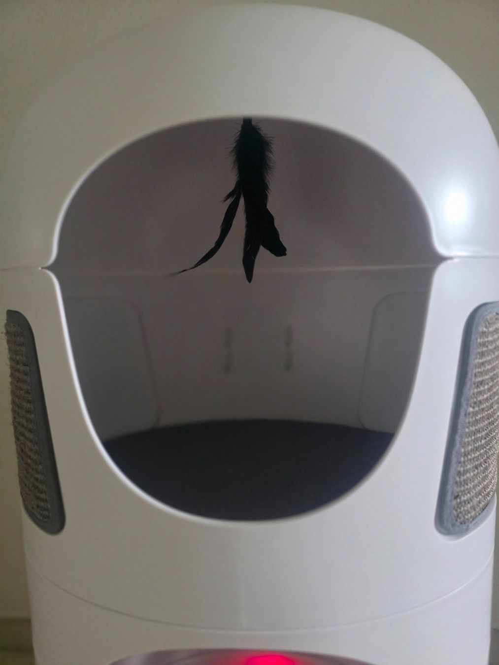 Tiragraffi: Desinger-Katzenbaum Catrub ONE, weiss – Usato da Enggistein venduto da markaris 4