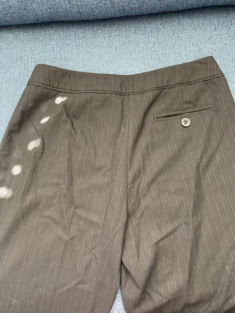 Pantaloni: Schwarze Anzugshose, Gr. 38 – Usato da Mülligen venduto da locademalaga 2