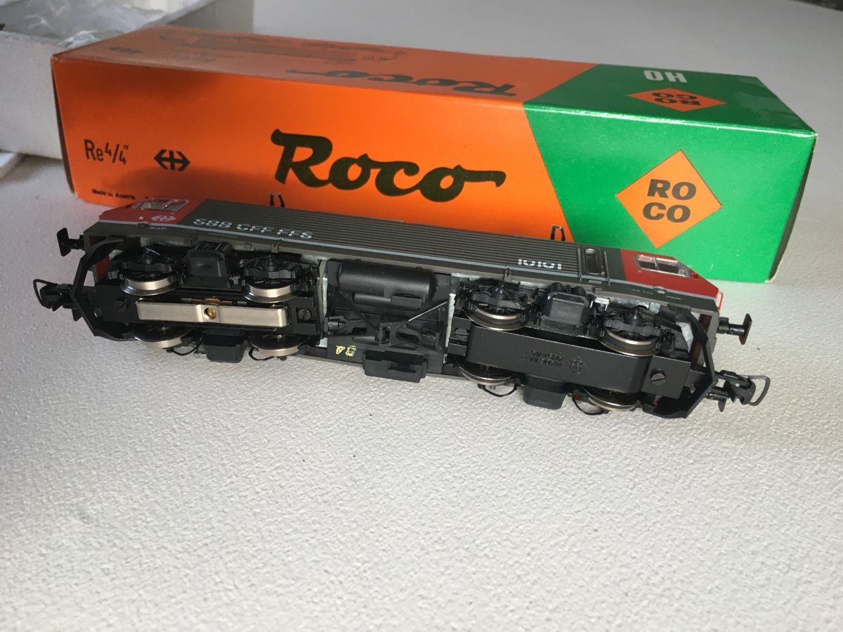 Roco Modellini di ferrovie: Roco Re 4/4 /lV – Usato da Grellingen venduto da Toyhamster 3
