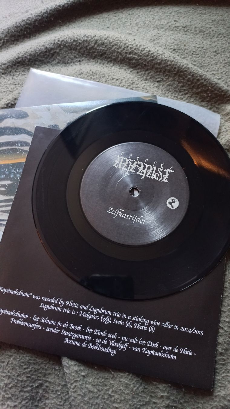 Dischi in vinile: Urfaust/Lugubrum-Split 7"Vinyl Single Black Metal  – Usato da Olten venduto da Donatello1984 2