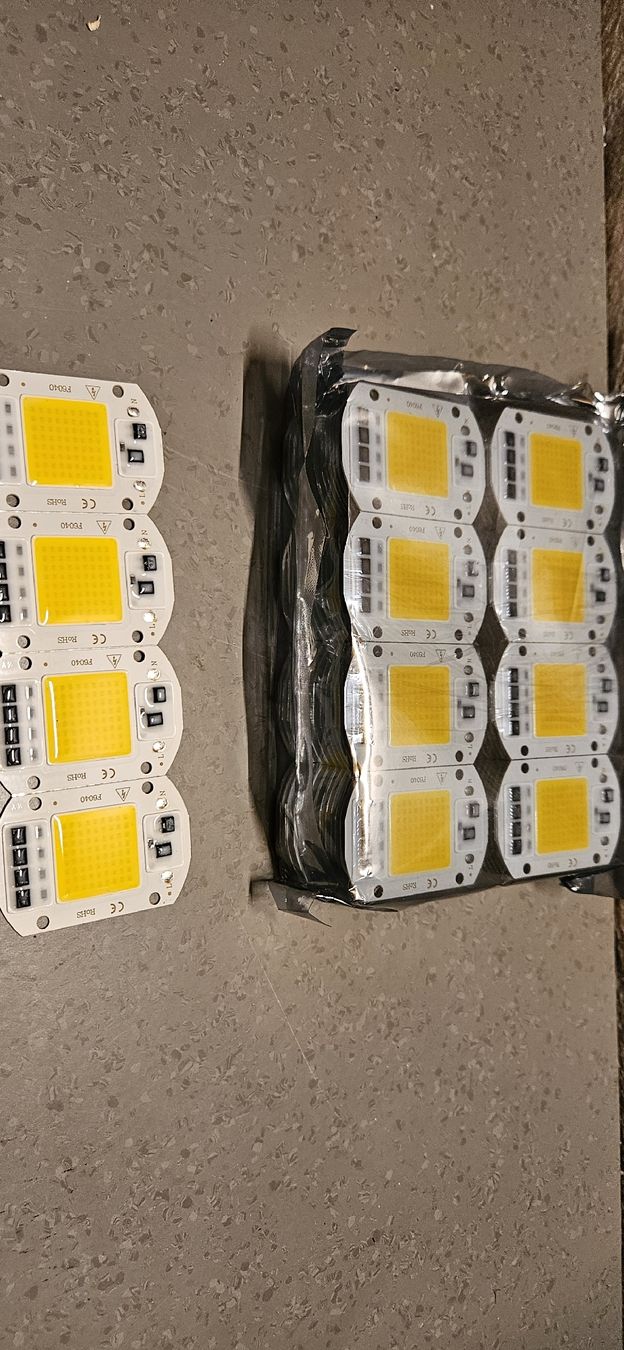 Lampade: Led Chip 50 watt – Nuovo (secondo la descrizione) da Baar venduto da Vel...Baar45 3