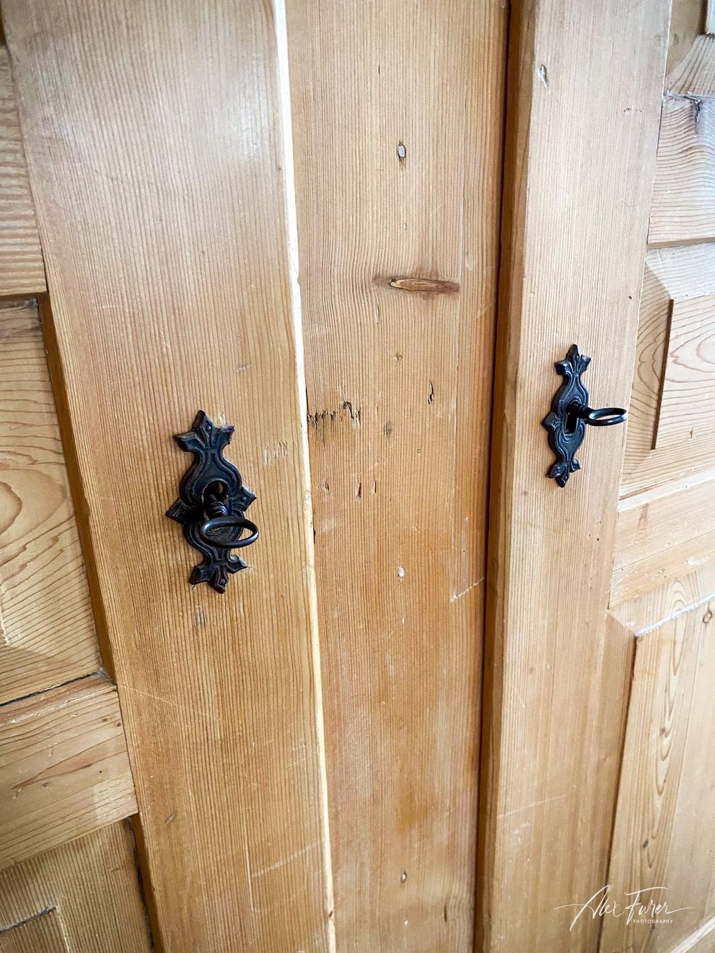 Armoires: Antiker Kleiderschrank, ca. 1900 – D'occasion à Forst par alFurer 3