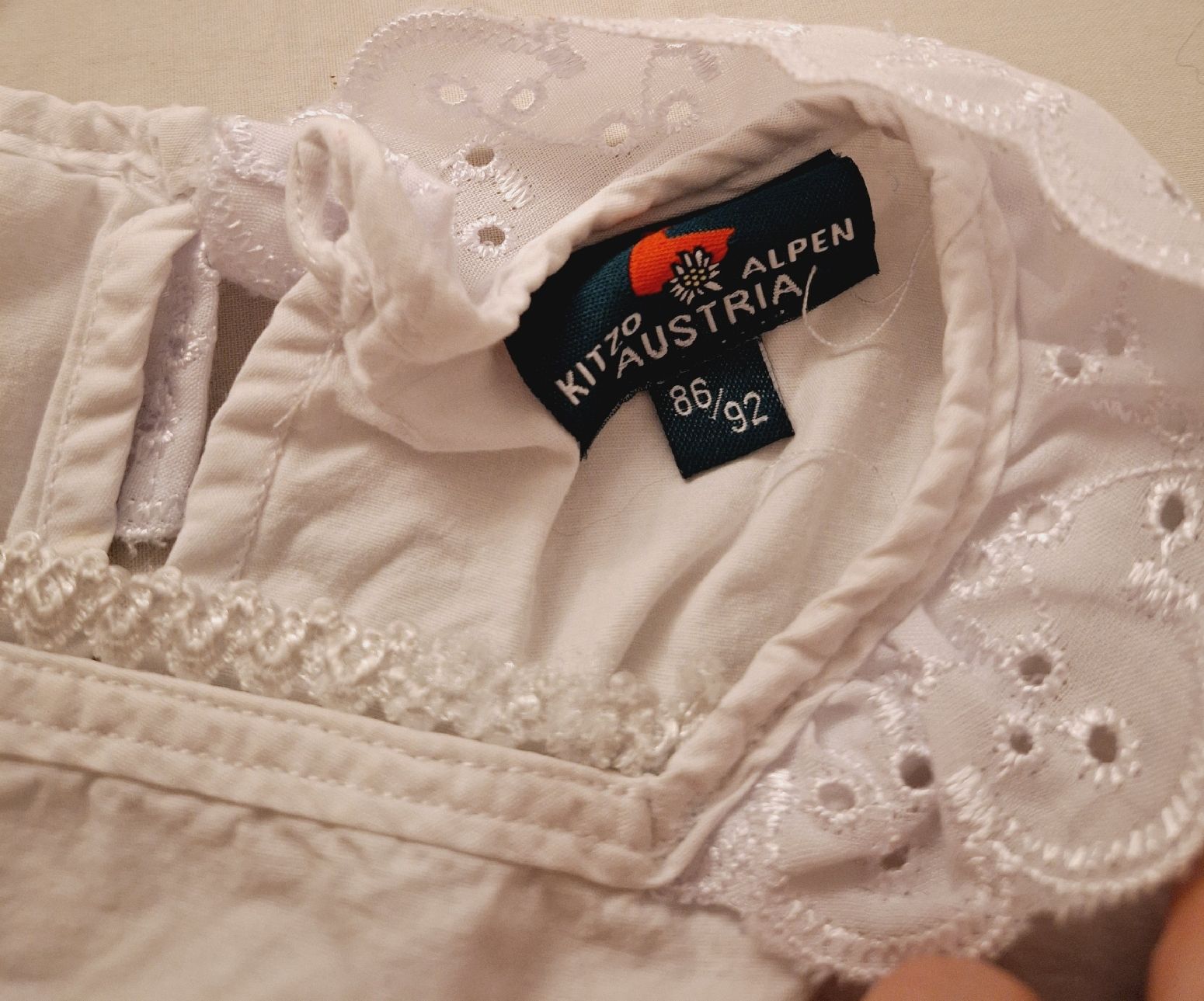 Costumi: Baby Dirndl + Blouse (gr. 86/92) – Usato da Volketswil venduto da LisaSch1 5