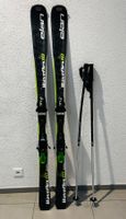 Ski und Skistöcke