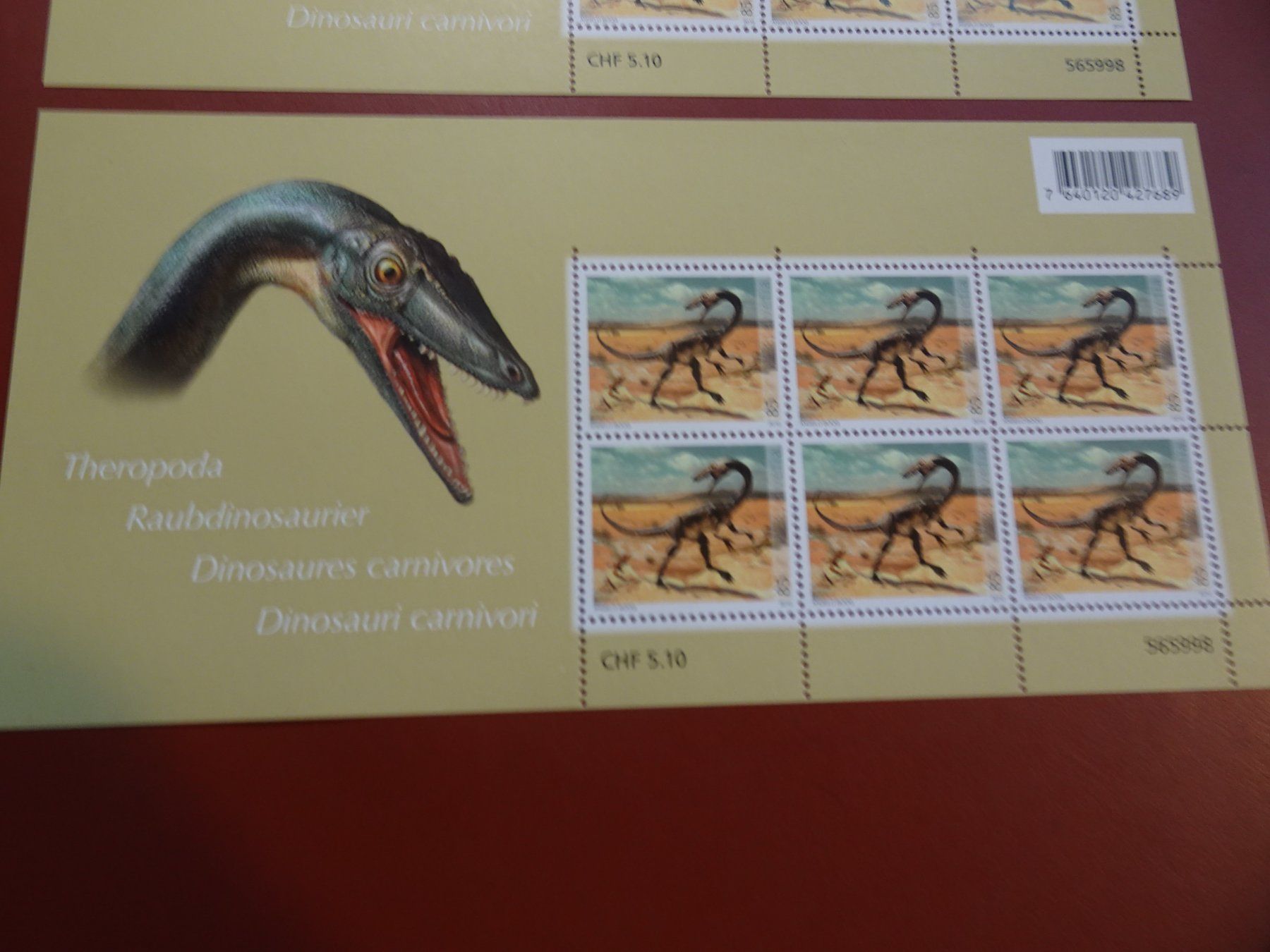 Alle Briefmarken: 2010, 2 KLEINBOGEN POSTFRISCH + AUSGABETAG DINOSAURIER – Neu (gemäss Beschreibung) aus Eschenbach SG von eDaisy 3