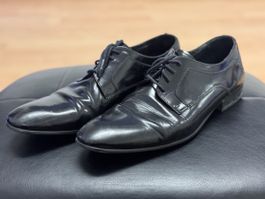 Elegante Herrenschuhe Grösse 41 - OXMOX (Dosenbach)