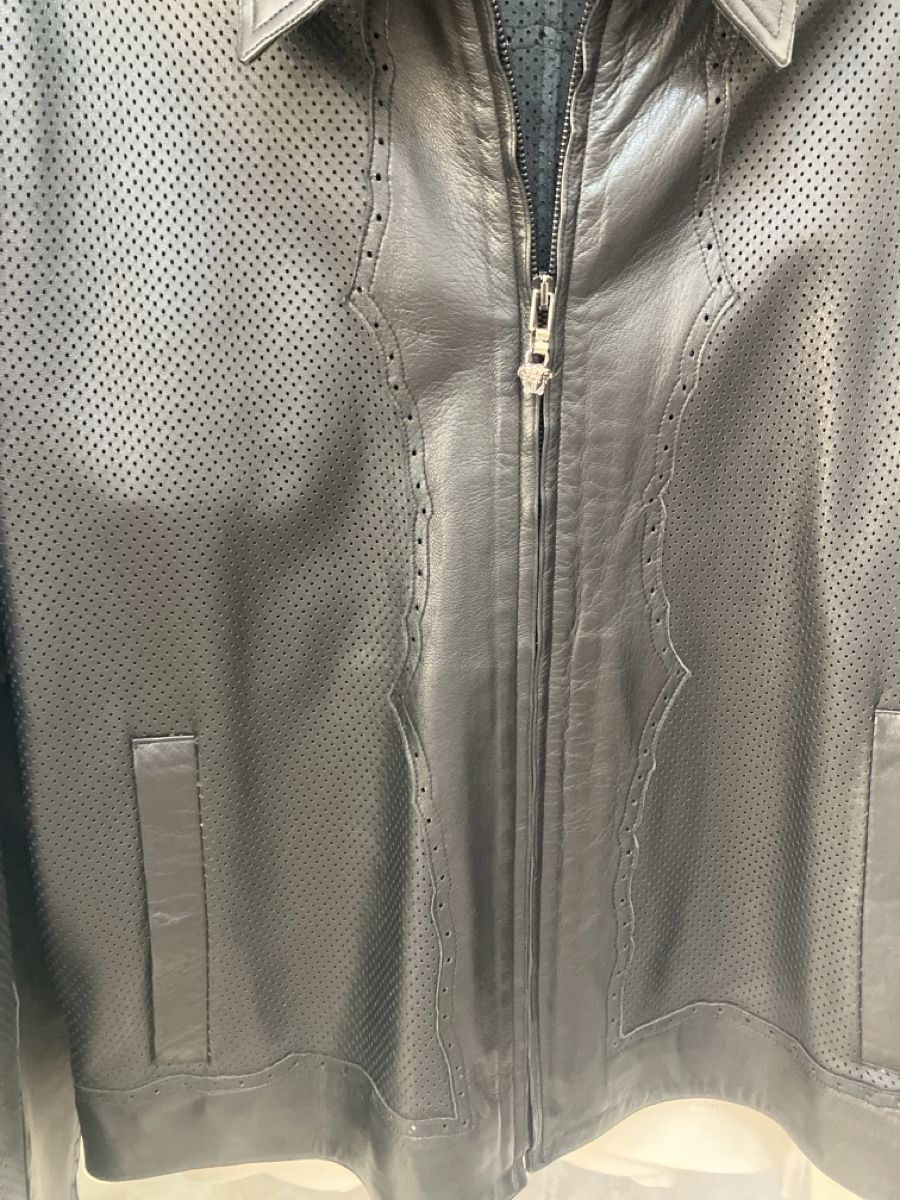 Versace Jacken: Lederjacke Gianni Versace perforiert schwarz Grösse L – Neu (gemäss Beschreibung) aus Muralto von jac_hkz5 1
