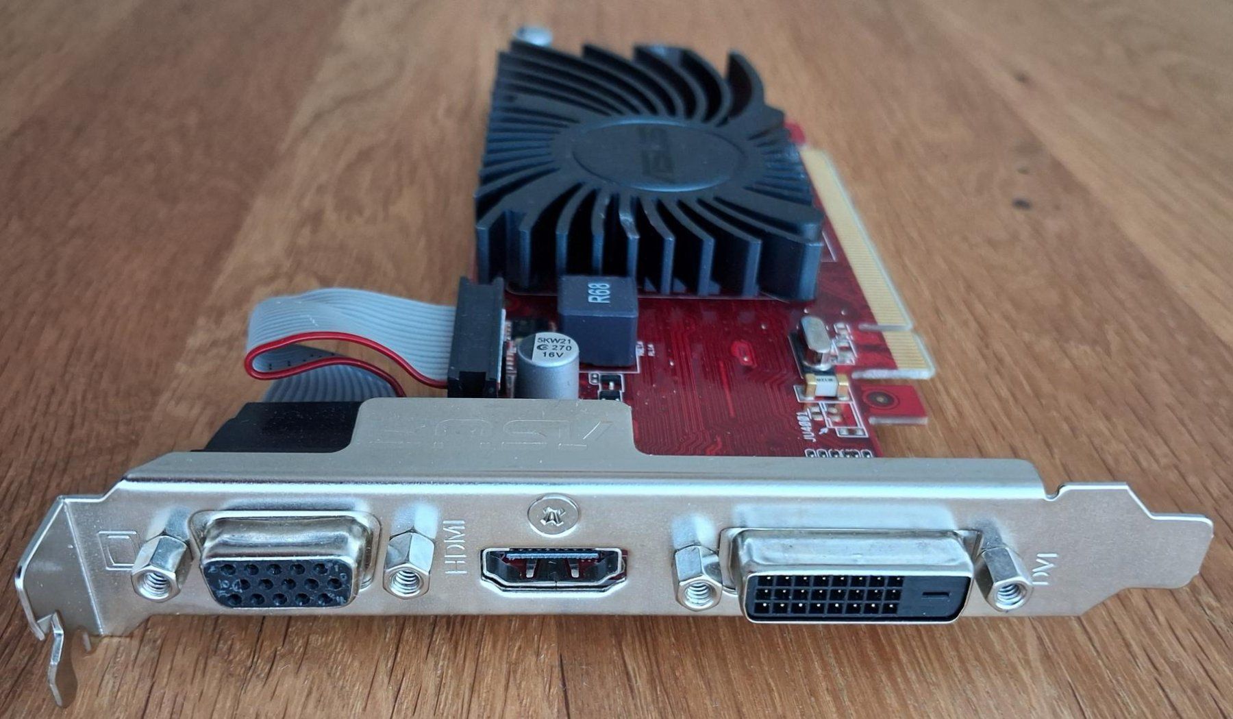 Asus Grafikkarten: Grafikkarte ASUS Radeon HD 7450 – Gebraucht aus Scherzingen von compukoe 2