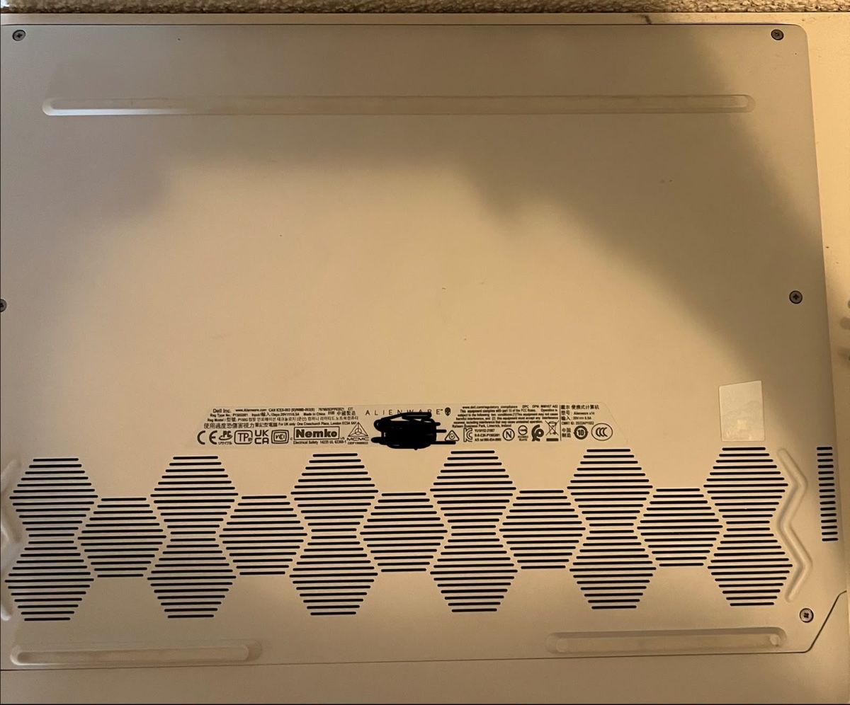 Dell Portables: Dell Alienware X14 R1 – D'occasion à Glattbrugg par vsi_hvz5 3