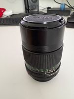 Canon FD 135mm f/2.8 mit Canon FD-Bajonett.