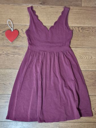 Tolles Sommerkleid bordeaux mit Wellenkante kurz Gr S top