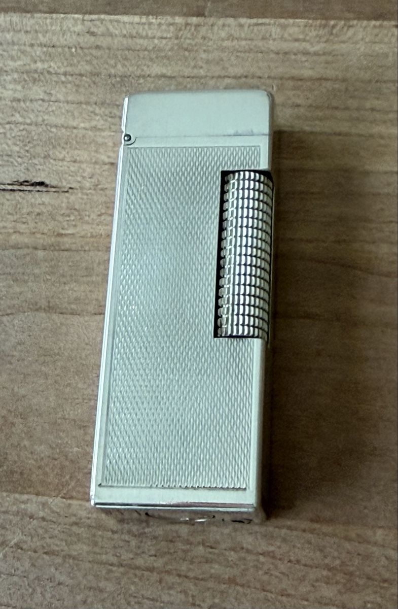 Dunhill Accendini: professionell restauriertes Vintage Dunhill Feuerzeug – Usato da Embrach venduto da watchesandlighters 5