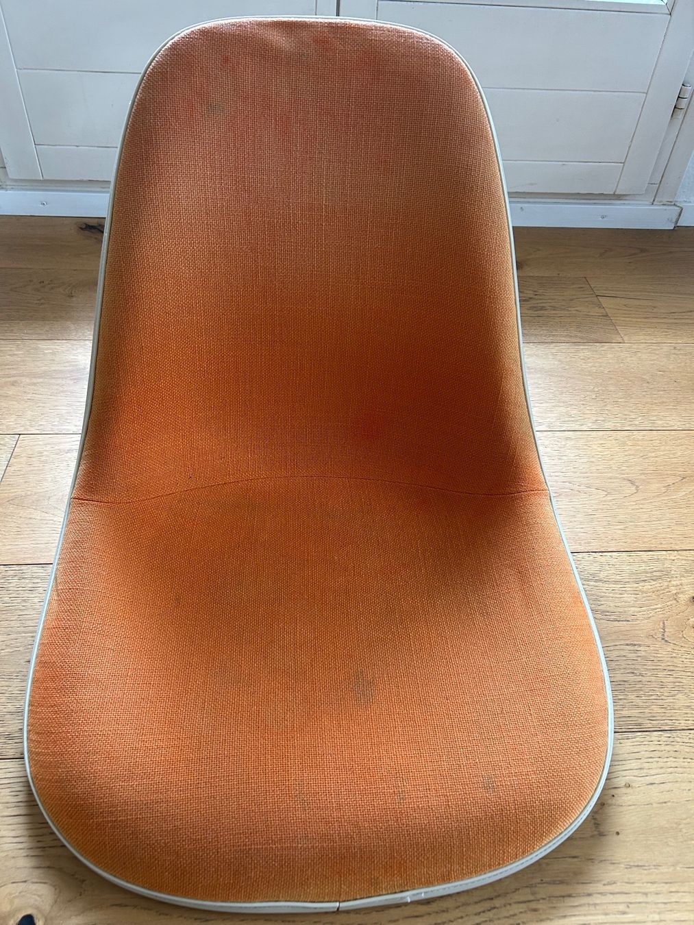 Eames Sedie: Eames Fiberglas Schale mit Hopsack – Difettoso da Zürich venduto da Lp_bn