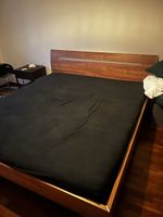 Doppelbett 180x200 cm m. Kopfteil & Matratze (Selbstabholer)