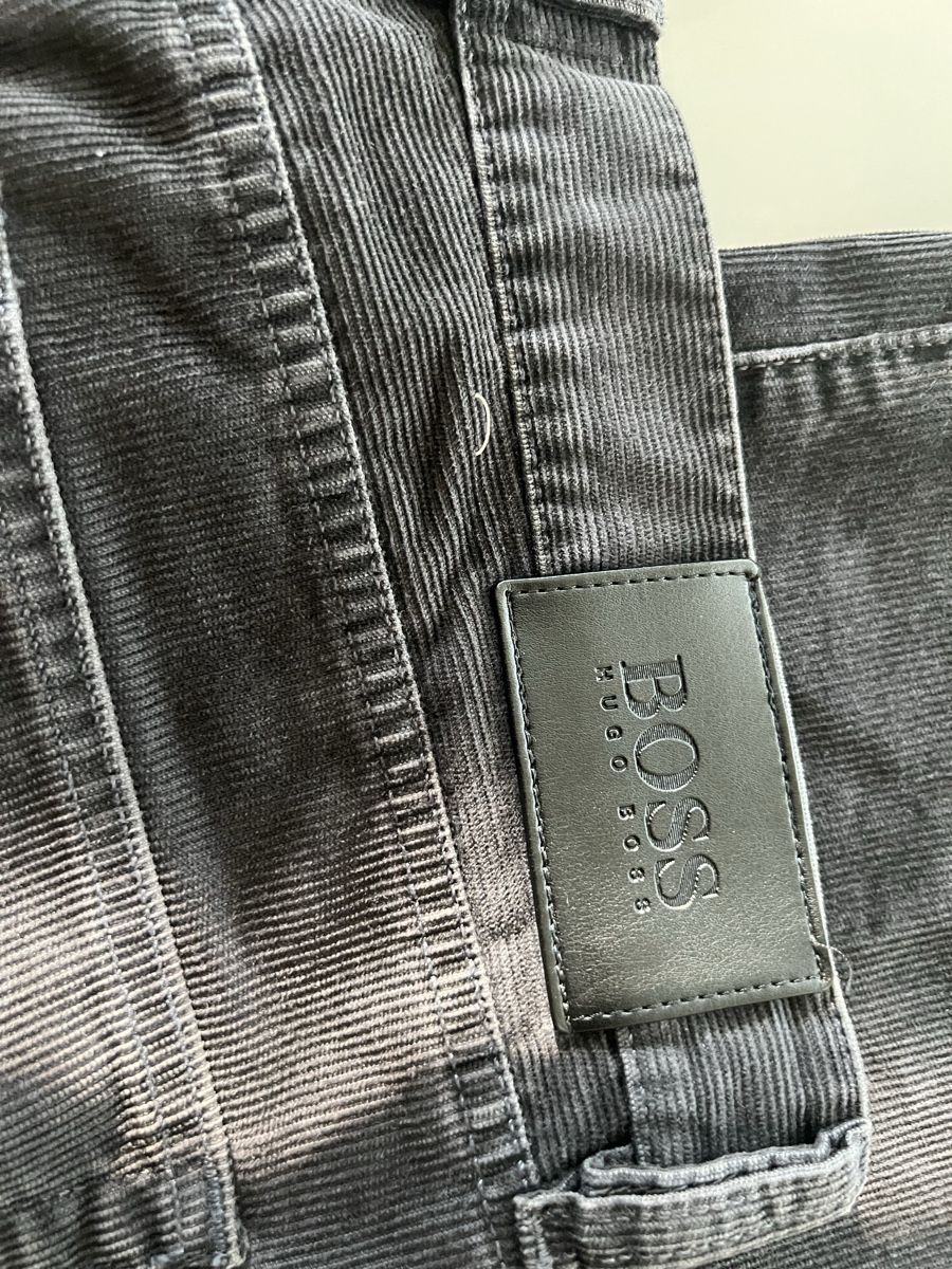 Hugo Boss Hosen: Hugo Boss Gr.W35 L34 – Gebraucht aus rorschach von minadj