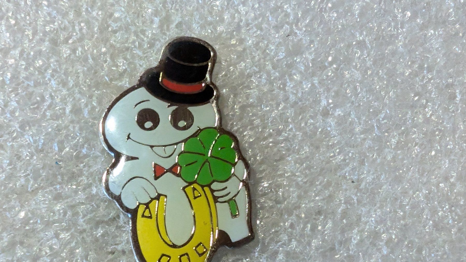 Placchette & Badge: Ansteckpin 223: Maga Bio – Usato da Oppligen venduto da Pin-Fall-Shop