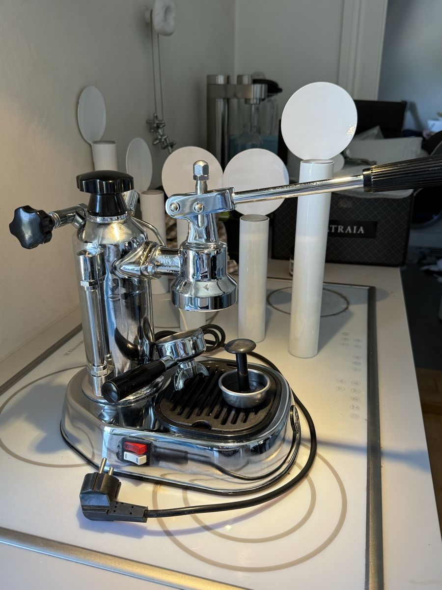 La Pavoni Macchine per caffè & Macchine per espresso: La Pavoni Europiccola – Nuovo (secondo la descrizione) da Zollikon venduto da sba_5tf2 2