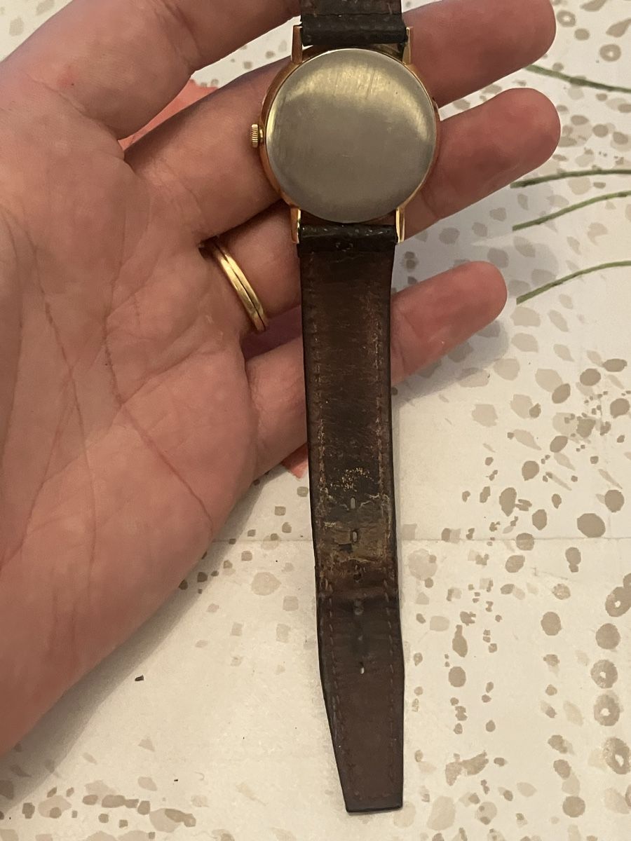 Omega Montres: Omega  – D'occasion à Fribourg par Snoopy-Mousi 3