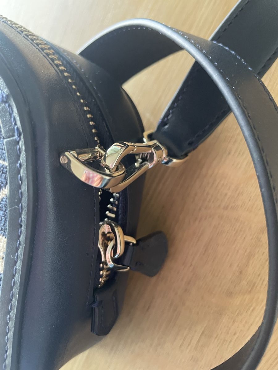 Kate Spade Borse da donna: Kate Spade Umhägetasche mit Muster blau – Usato da Steinhausen venduto da Marmottarosa 4