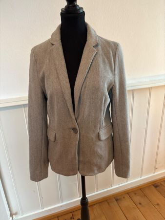 Hellgrauer Herbstblazer von Orsay, Grösse 38
