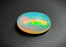 1x Opale 14x10 mm 3.35 ct - CERTIFICAT 660.- Fr