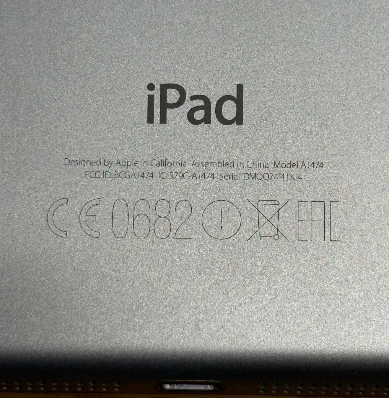 Apple Tablet PC: Apple iPad Air A1474 – Gebraucht aus Ennetbaden von pigwidgeon_ 3