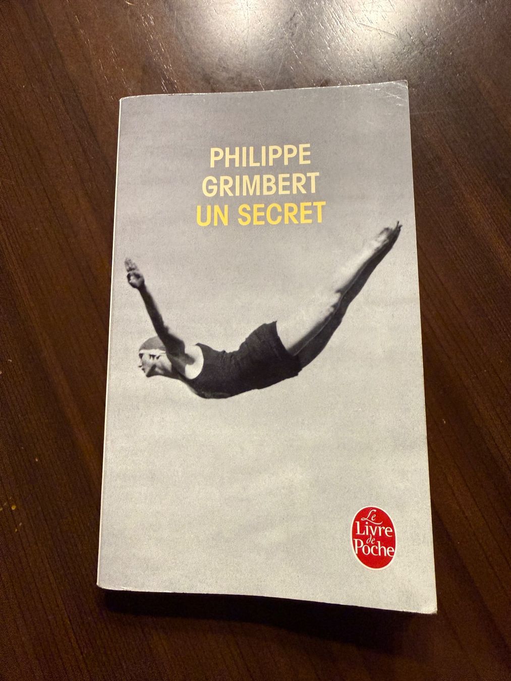Libri: Buch Un Secret von Philippe Grimbert – Usato da Langenbruck venduto da caro_linej