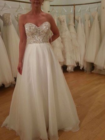 Wunderschönes Brautkleid Gr.38 mit Schleppe&Quitt