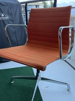 Chaise pivotante Vitra EA 108 d’occasion 