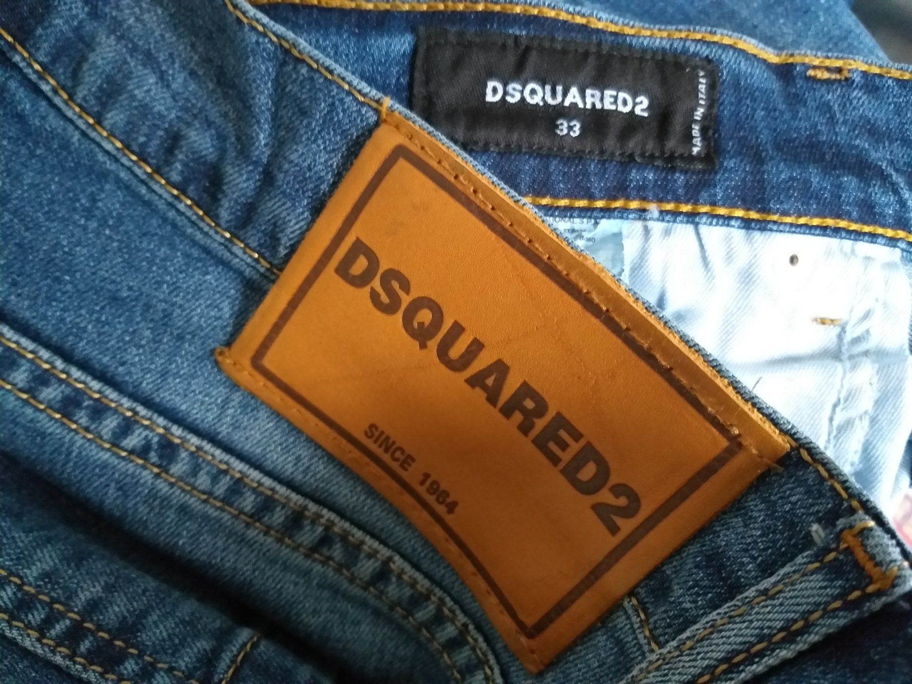 Dsquared2 Jeans: DSQUARED2 Jeans taille / Grosse 33 – Usato da Cossonay-ville venduto da Super-Price-Quality 9