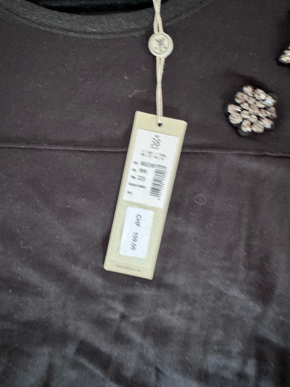 Monari Top: MONARI Shirt Schwarz CH38 NEU – Nuovo e nell'imballaggio originale da Zuerich venduto da Moochie 1