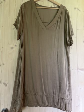 Goldfarbenes Strandkleid Kleid mit Seide neu