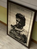Spiegel mit Konterfei von James Dean