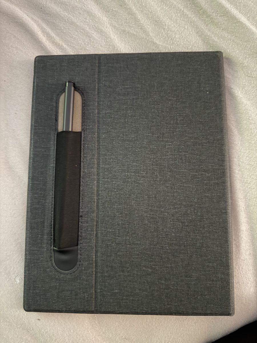 reMarkable Tablettes PC: reMarkable 2 Tablet with Folio Cover and with marker plus – D'occasion à Lugano par gab_t5df 1